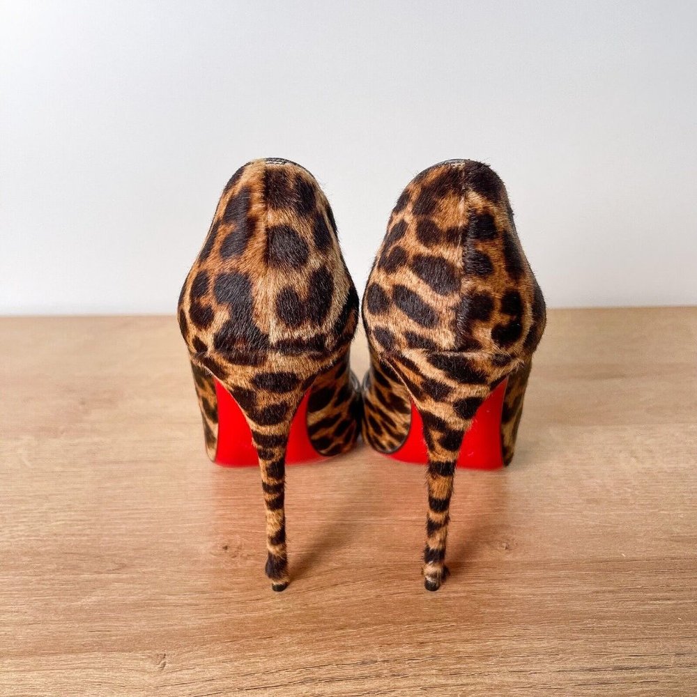 ❤️SOLD❤️Christian Louboutin Heels - Picture 5 of 11